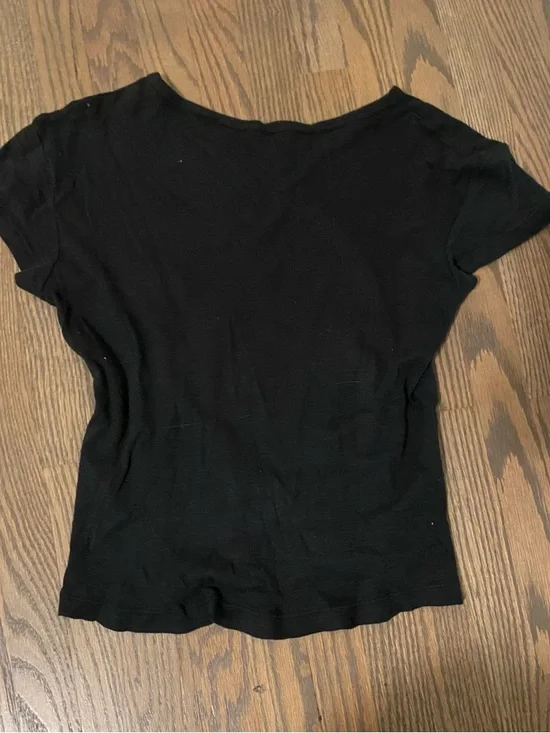 Brandy Melville Vintage Black Short Sleeve - Picture 2 of 3